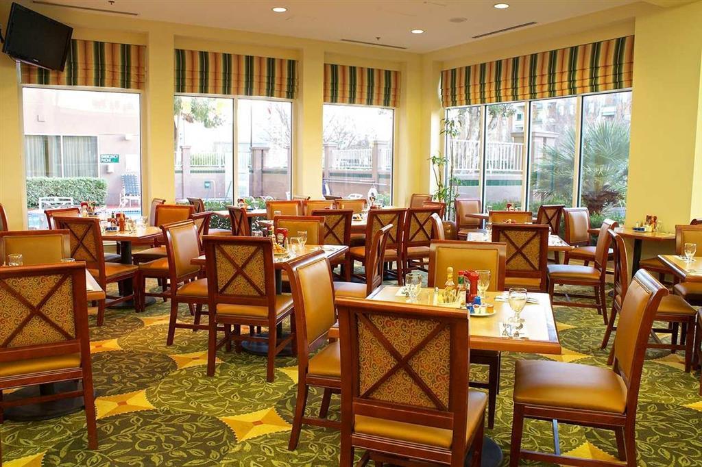Hilton Garden Hotel